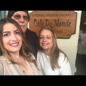 Meet your Posher, Maria